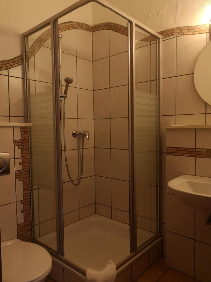 Hotel Koeln-Bonn Борнґайм Екстер'єр фото